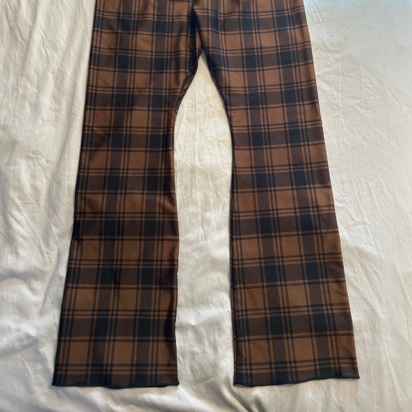 Good American Plaid Flare Pants *NWT* - Picture 2 of 6